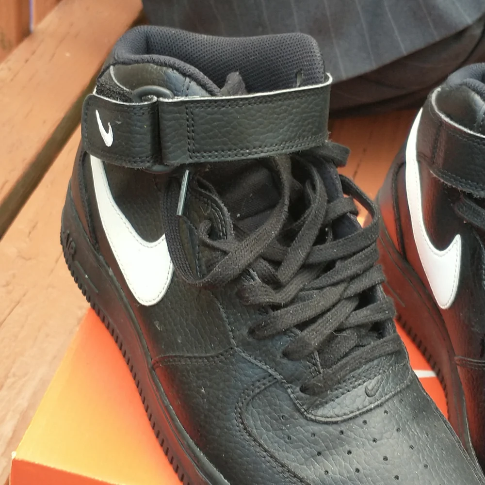 Unisex Nike Air Force 1 - Picture 8 of 9